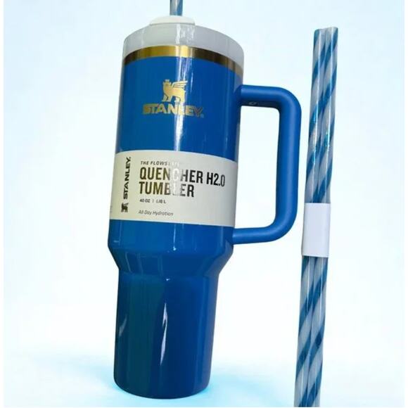 NEW Stanley The Quencher H2.0 Flowstate™ Tumbler | 40 OZ Arctic Twist - Picture 7 of 7